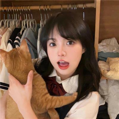 摊牌了,保安老爸是首富